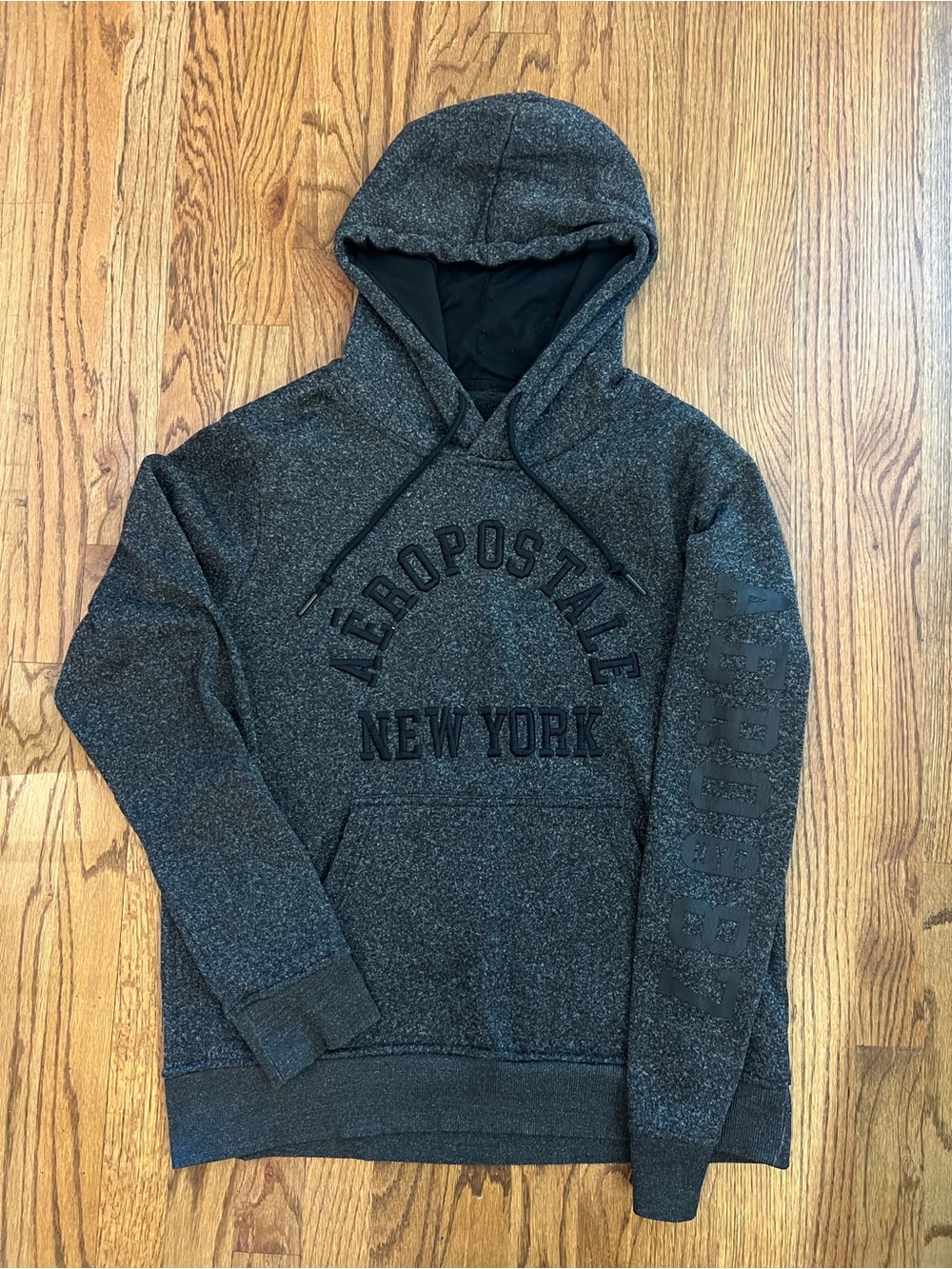 Aeropostale Men's Charcoal Gray Hooded Sweatshirt with New York Logo